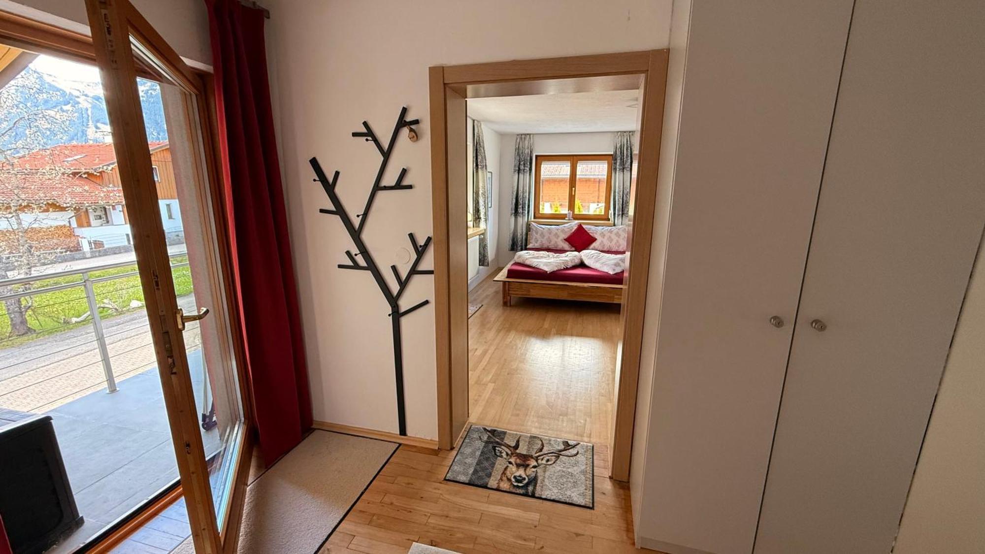 Alpin-Check-In Lejlighed Reutte Eksteriør billede